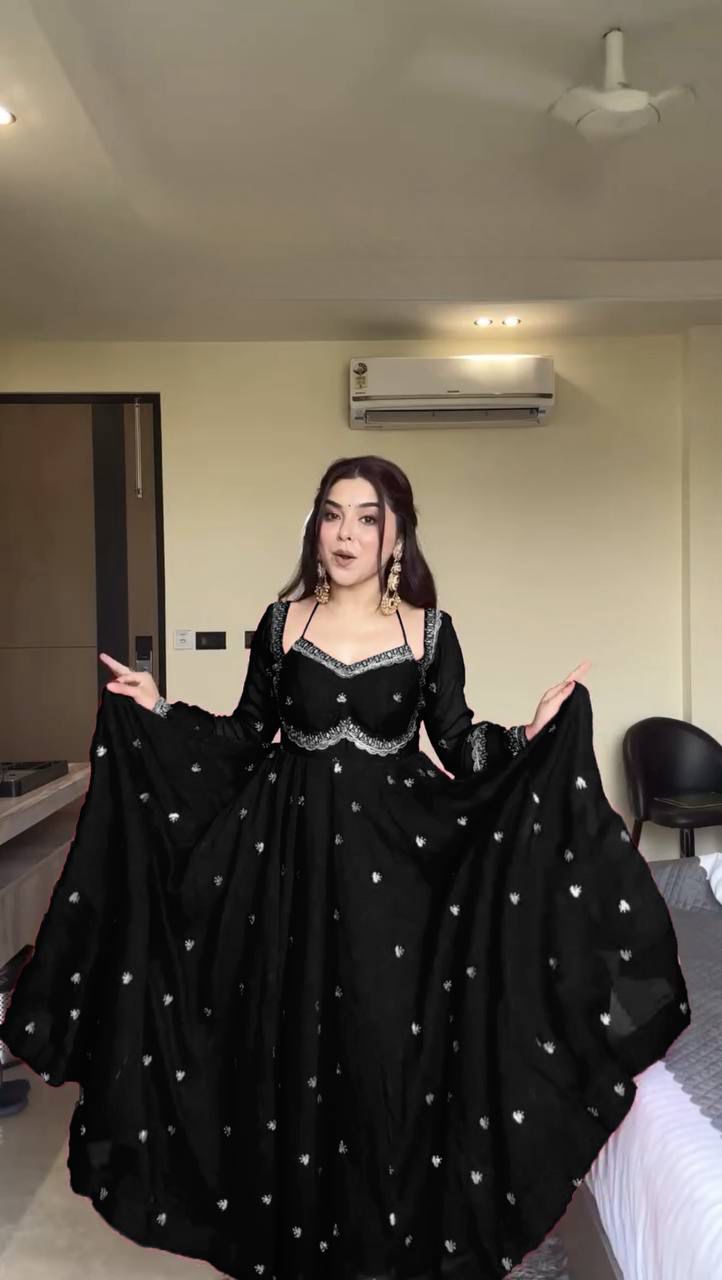 Anarkali suit