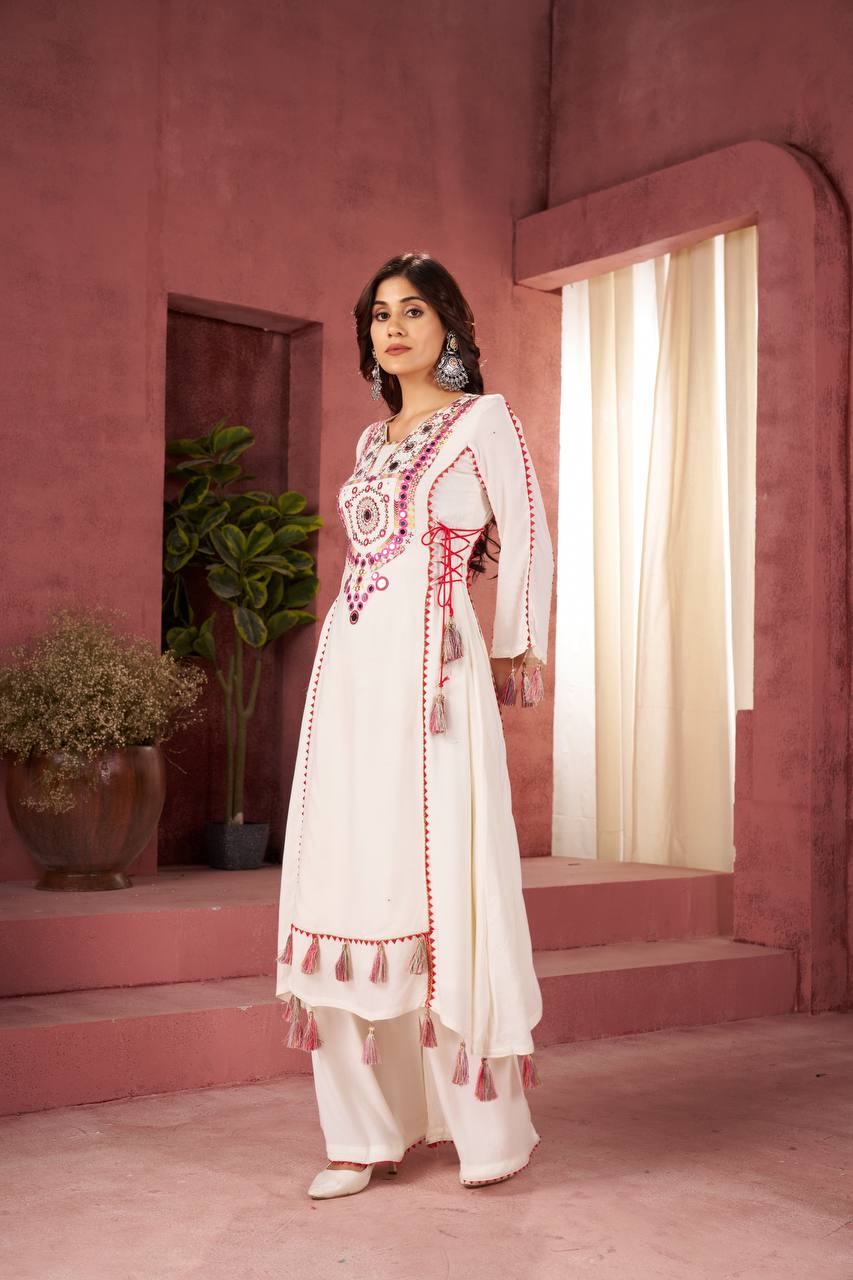 trendy mirrorwork cord-set